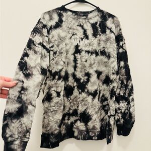 Missguided MATERNITY Monochrome Tie-Dye Sweater